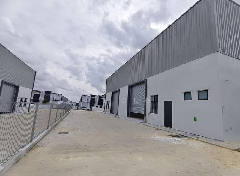 Factory for Rent in Eco Business Park 1 (Johor Bahru) - K S Ong - Exterior - PropertyGuru.com.my
