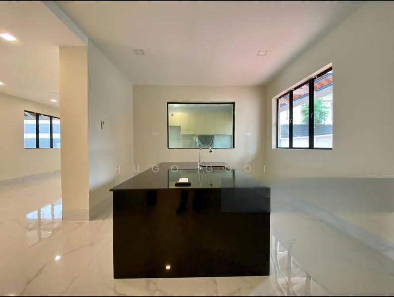 Bungalow House for Sale in Country Heights (Kajang) - Hugo Gooi - Kitchen - PropertyGuru.com.my
