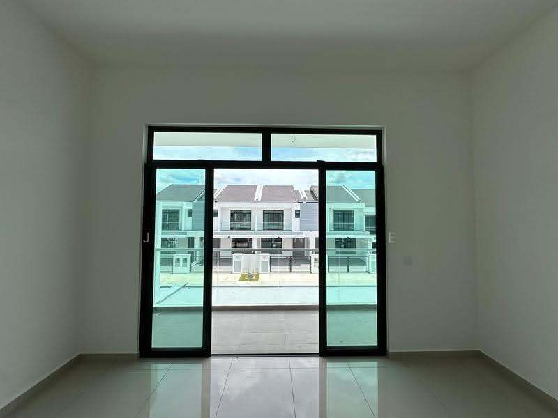 2-storey Terraced House for Sale in Bandar Putra Kulai (Kulai) - Jocelyn Lee - PropertyGuru.com.my