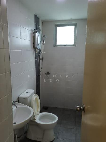 Service Residence for Rent at One South - Nicholas Lew - Bathroom - PropertyGuru.com.my