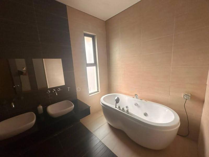 Semi-Detached House for Rent in East Ledang (Iskandar Puteri (Nusajaya)) - Tony Lim - Bathroom - PropertyGuru.com.my