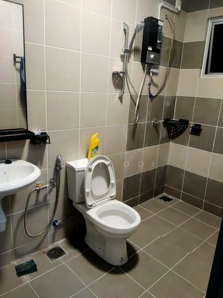 Apartment for Rent at Residensi Brickfields - Jeff Ooi - Bathroom - PropertyGuru.com.my