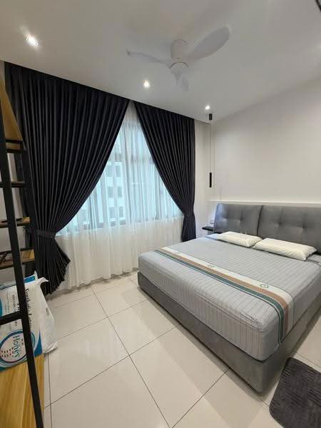 Kediaman Servis untuk Dijual di Space Residency - Edward Tan - Bedroom - PropertyGuru.com.my