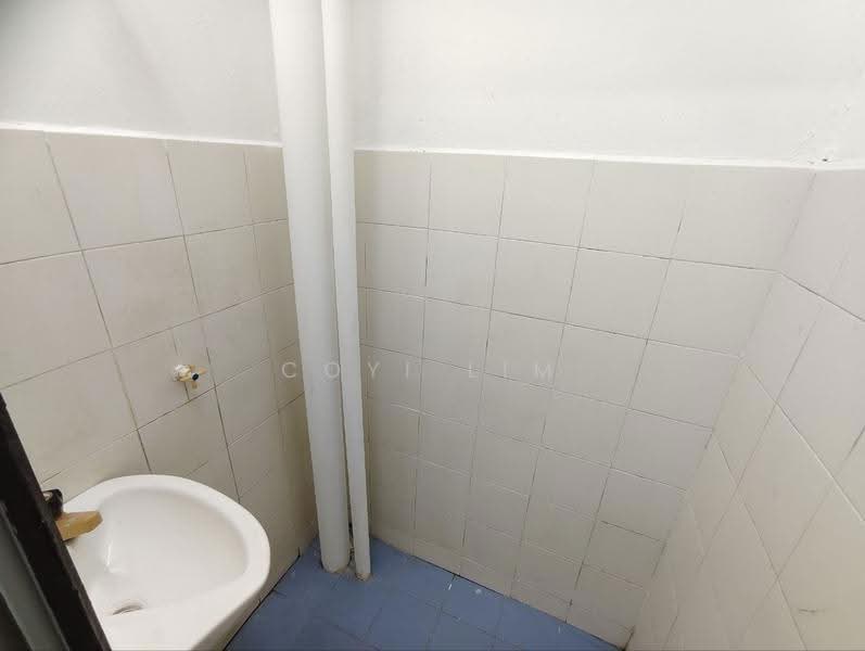 Flat for Rent at Seri Nilam - Coyi Lim - Bathroom - PropertyGuru.com.my
