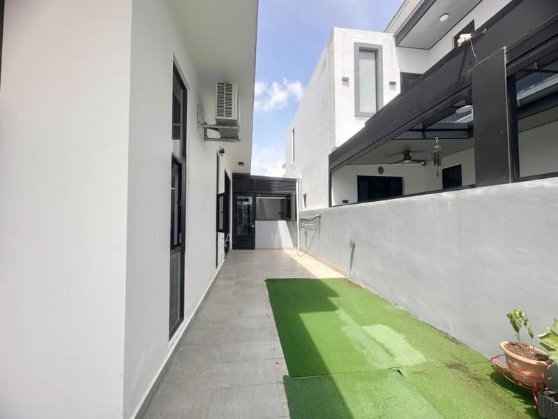 2-storey Terraced House for Rent in Skudai (Johor) - Liza Leong - Exterior - PropertyGuru.com.my