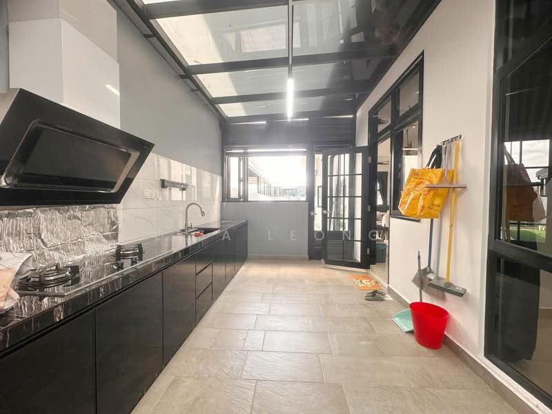 2-storey Terraced House for Rent in Skudai (Johor) - Liza Leong - Kitchen - PropertyGuru.com.my