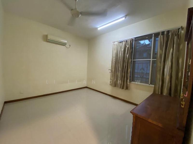 Link Bungalow for Rent in Johor Bahru (Johor) - Li Lian Chew - Bedroom - PropertyGuru.com.my