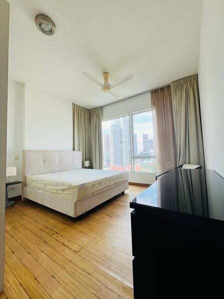 Kondominium untuk Dijual di Verticas Residensi - Alex Chong - Bedroom - PropertyGuru.com.my