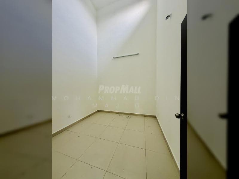 Semi-Detached House for Sale in Klang (Selangor) - Mohammad Din Majid - Interior - PropertyGuru.com.my