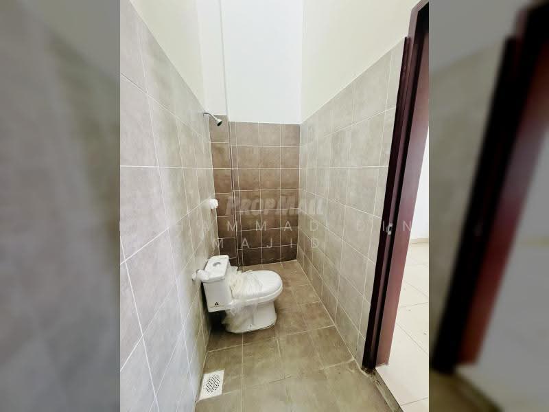 Semi-Detached House for Sale in Klang (Selangor) - Mohammad Din Majid - PropertyGuru.com.my