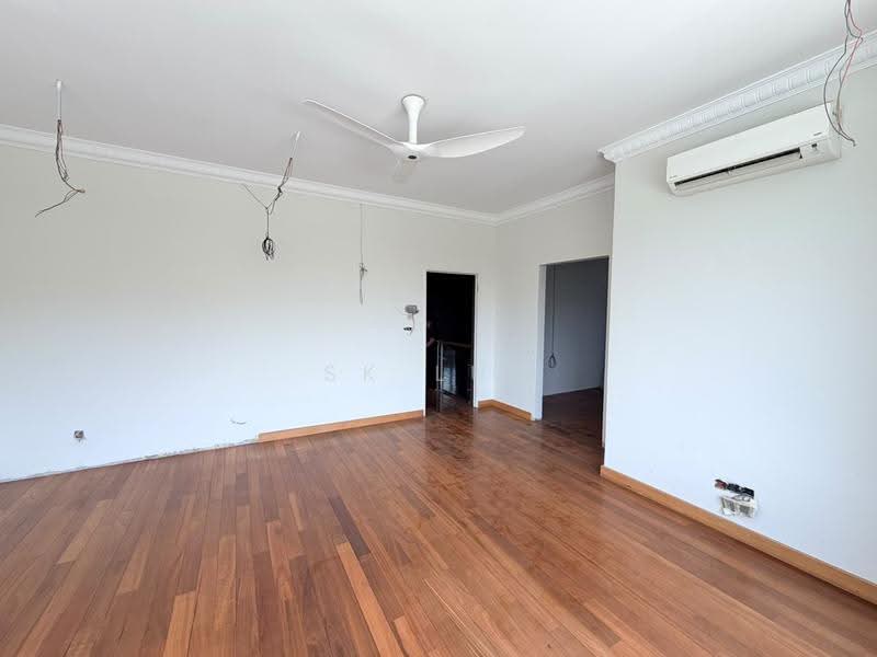 Rumah Berkembar untuk Dijual di Rawang Perdana 2 (Rawang) - SK Luk - Living Room - PropertyGuru.com.my