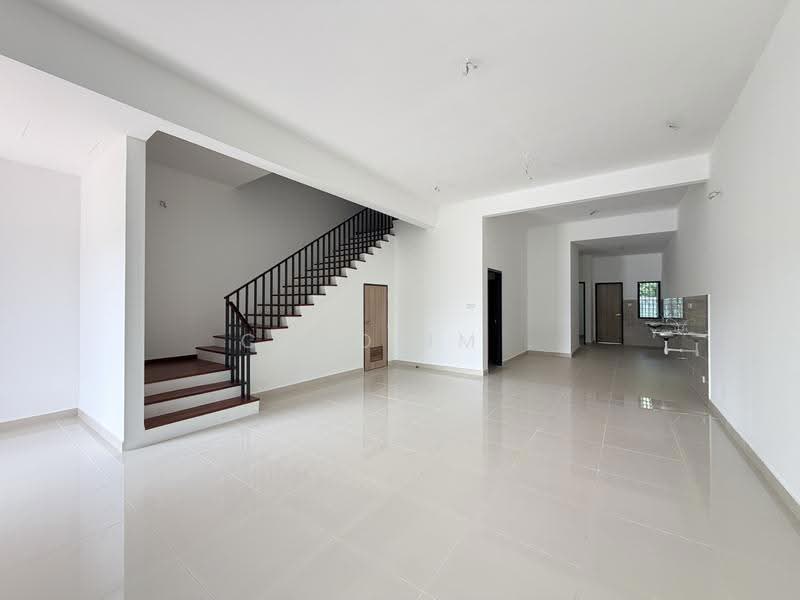 2-storey Terraced House for Sale in Bandar Kinrara Seksyen 8 (Bandar Kinrara) - ChaoLim . - Interior - PropertyGuru.com.my