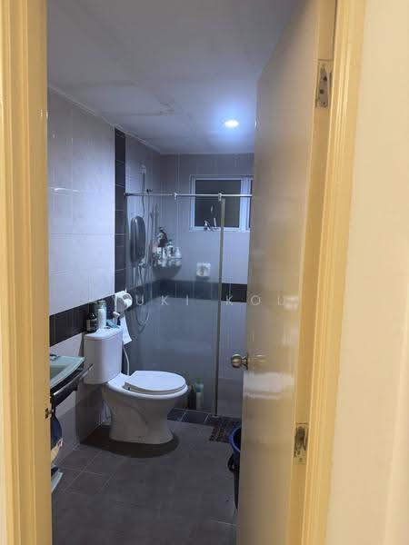 Service Residence for Rent at Koi Kinrara - Yuki Kou - Bathroom - PropertyGuru.com.my