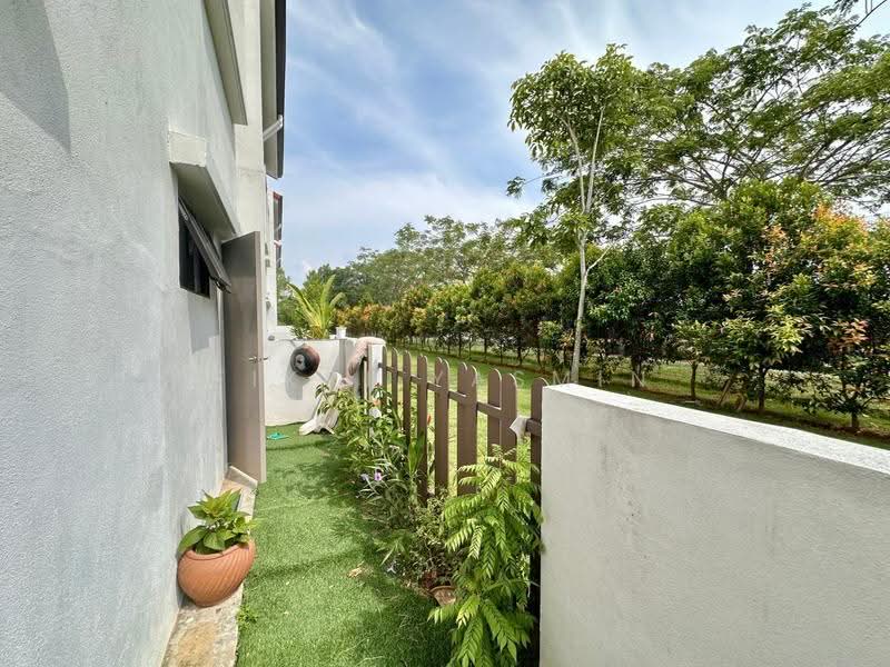 Rumah Teres 2-Tingkat untuk Dijual di Sepang (Selangor) - Fikri Yasmin - Exterior - PropertyGuru.com.my