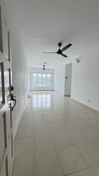 Condominium for Sale at Banjaria Court - Lyna Kamil - Living Room - PropertyGuru.com.my