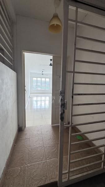 Condominium for Sale at Banjaria Court - Lyna Kamil - Entrance - PropertyGuru.com.my