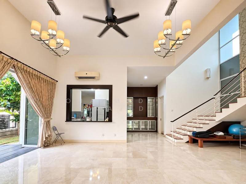 Bungalow House untuk Dijual di Seksyen 13 (Shah Alam) - Mohammad Din Majid - Living Room - PropertyGuru.com.my