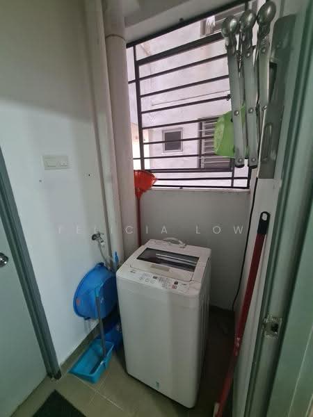 Kondominium untuk Disewa di Mutiara Residence - Felicia Low - Balcony - PropertyGuru.com.my