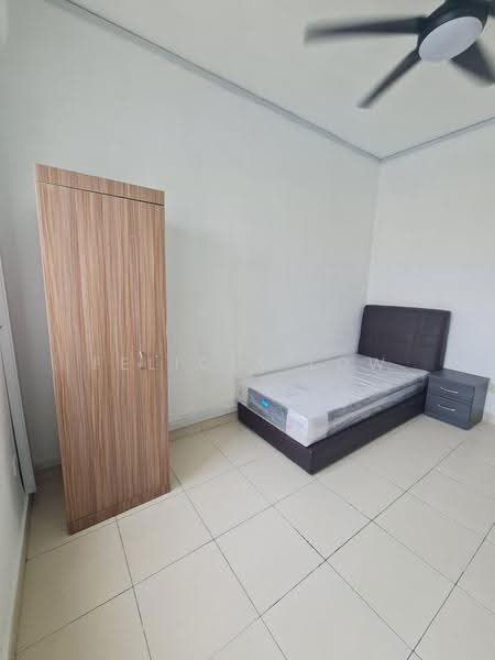 Kondominium untuk Disewa di Mutiara Residence - Felicia Low - Bedroom - PropertyGuru.com.my