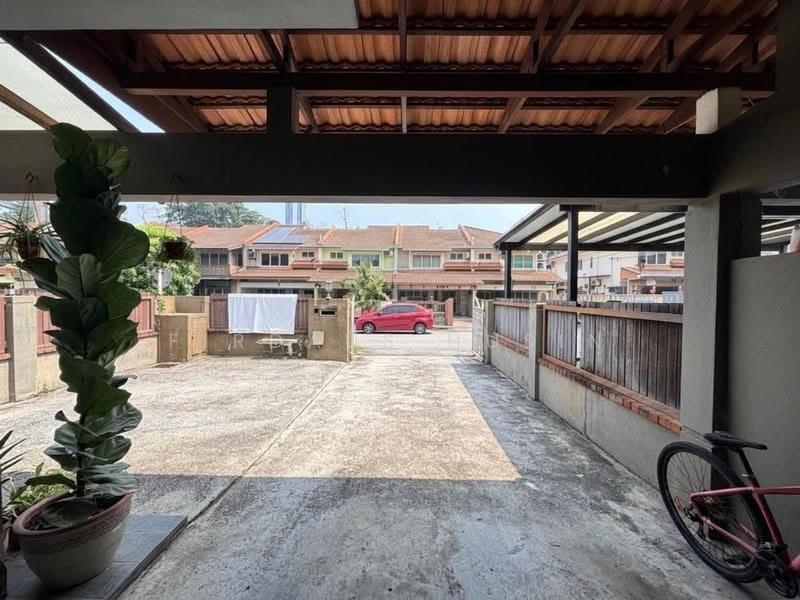 2-storey Terraced House for Sale in Kota Damansara (Selangor) - Firdaus Husin - PropertyGuru.com.my