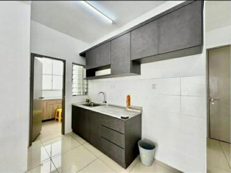 Condominium for Rent at Platinum Splendor Residence - Tabber Tan - Kitchen - PropertyGuru.com.my