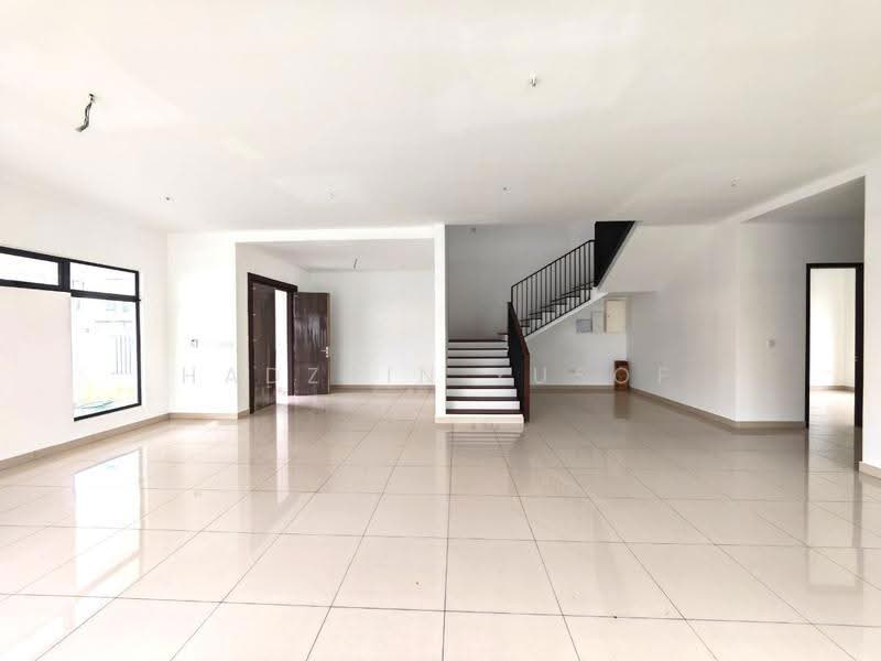 Semi-Detached House for Sale in Shah Alam (Selangor) - HADZRIN YUSOF - Interior - PropertyGuru.com.my