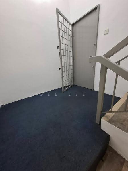 Shop / Office for Rent in Wangsa Maju (Kuala Lumpur) - GEE Lee - Corridor - PropertyGuru.com.my