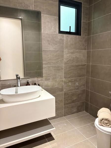 Condominium for Sale at LUNAR Seputeh - Raja Krishnan - Bathroom - PropertyGuru.com.my