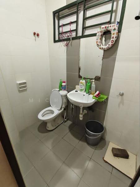 2-storey Terraced House for Sale in Taman Nusa Sentral (Iskandar Puteri (Nusajaya)) - Michael Ah Kang - Bathroom - PropertyGuru.com.my