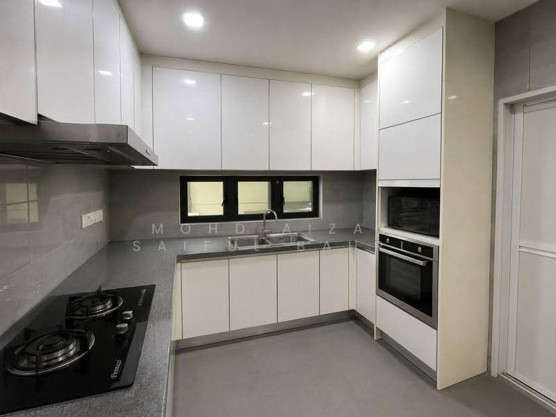 Rumah Teres 2-Tingkat untuk Dijual di Taman Kelana Idaman (Ara Damansara) - Mohd Aizat Saiful Bahri - Kitchen - PropertyGuru.com.my