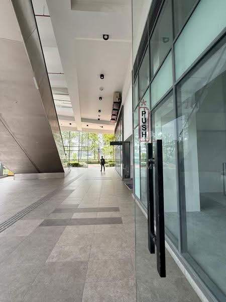 Shop for Rent in Bandar Puteri Puchong (Puchong) - Amy Lim - Corridor - PropertyGuru.com.my