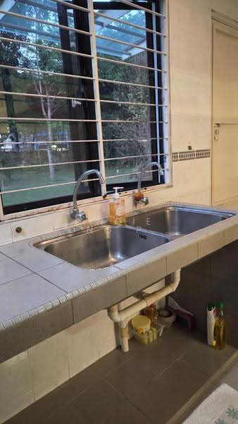 3-storey Terraced House for Sale in Taman Tasik Damai (Sungai Besi) - Angie Wong Poh Choo - Kitchen - PropertyGuru.com.my