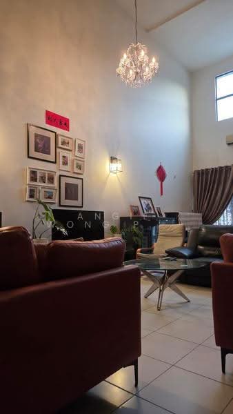 3-storey Terraced House for Sale in Taman Tasik Damai (Sungai Besi) - Angie Wong Poh Choo - Living Room - PropertyGuru.com.my