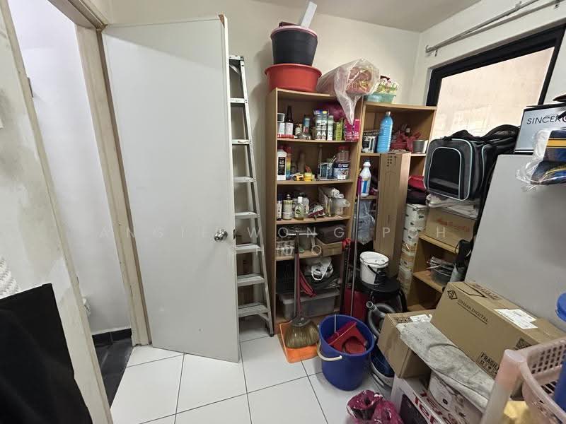 3-storey Terraced House for Sale in Taman Tasik Damai (Sungai Besi) - Angie Wong Poh Choo - Interior - PropertyGuru.com.my
