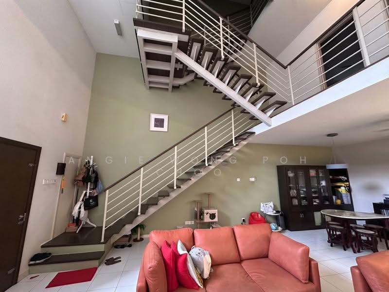 3-storey Terraced House for Sale in Taman Tasik Damai (Sungai Besi) - Angie Wong Poh Choo - Living Room - PropertyGuru.com.my