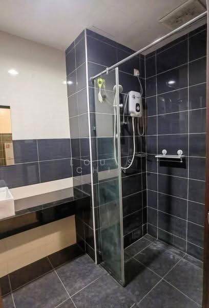 Service Residence for Rent at D'Inspire Residence (Inspira Bestari) - Louis Chin - Bathroom - PropertyGuru.com.my