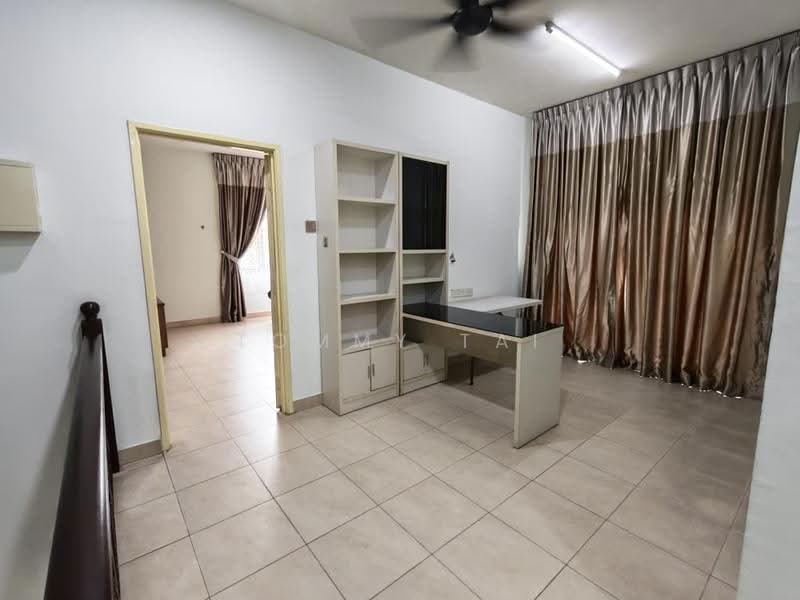 Rumah Kluster untuk Disewa di Taman Mount Austin (Tebrau) - Tommy Tai - Study - PropertyGuru.com.my