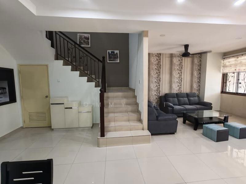 Rumah Kluster untuk Disewa di Taman Mount Austin (Tebrau) - Tommy Tai - Living Room - PropertyGuru.com.my