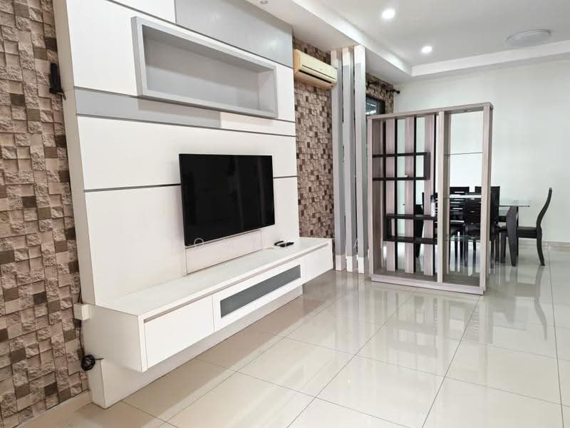 Rumah Kluster untuk Disewa di Taman Mount Austin (Tebrau) - Tommy Tai - Living Room - PropertyGuru.com.my