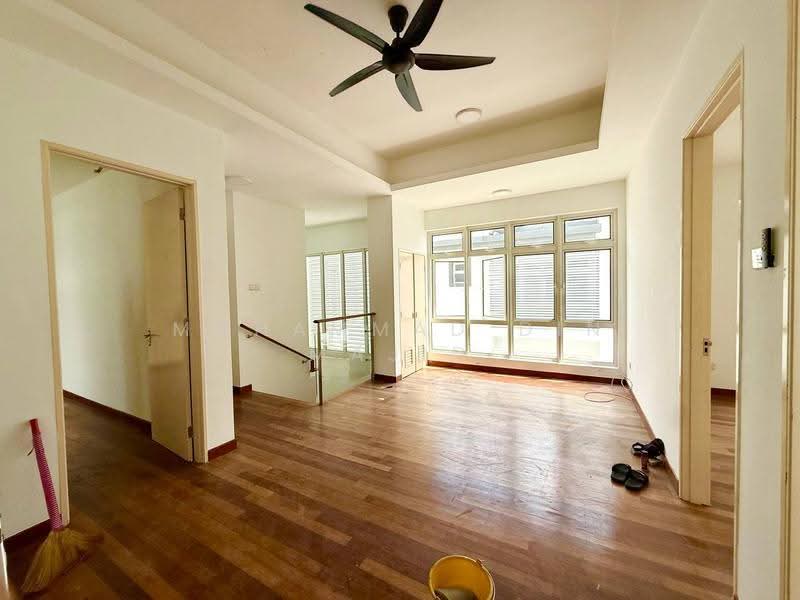 Bungalow House for Sale in Setia Alam (Selangor) - Mohammad Din Majid - Living Room - PropertyGuru.com.my