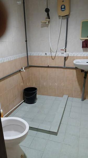 2-storey Terraced House for Rent in Kota Kinabalu (Sabah) - Hui Ting - Bathroom - PropertyGuru.com.my