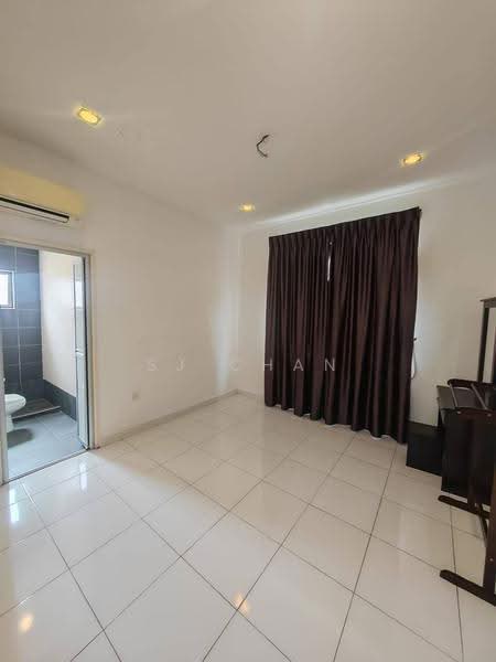 Terraced House for Rent in Taman Laguna (Johor Bahru) - SJ CHAN - Bathroom - PropertyGuru.com.my