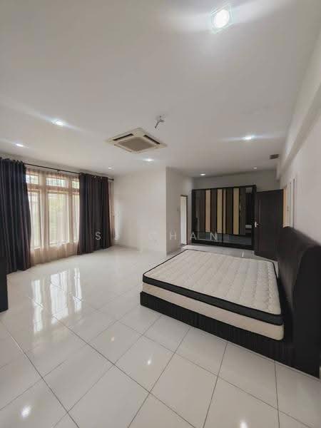 Terraced House for Rent in Taman Laguna (Johor Bahru) - SJ CHAN - Bedroom - PropertyGuru.com.my