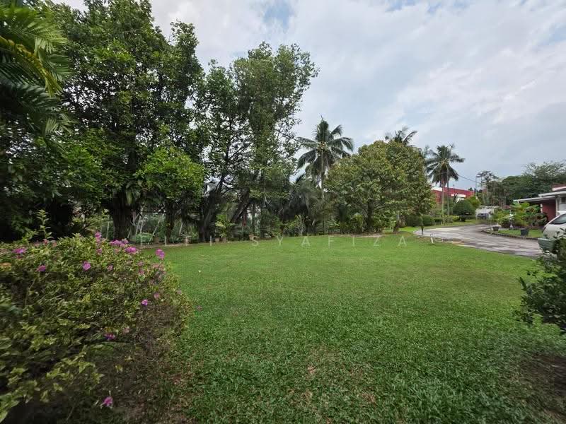 Bungalow House untuk Dijual di Taman Duta (Bukit Tunku (Kenny Hills)) - Fifi Syafiza - Garden - PropertyGuru.com.my