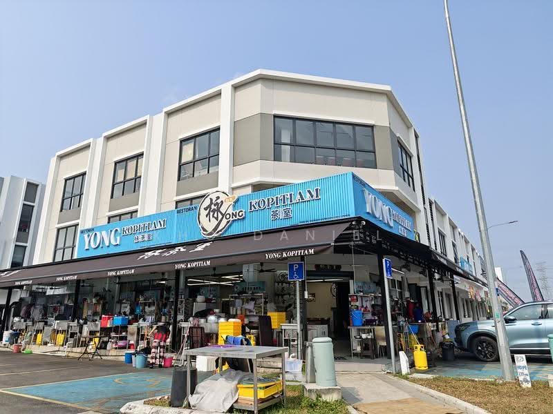 Shop for Sale in Bandar Rimbayu (Telok Panglima Garang) - Kho Daniel - Exterior - PropertyGuru.com.my