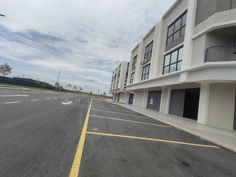 Shop for Sale in Bandar Rimbayu (Telok Panglima Garang) - Kho Daniel - Exterior - PropertyGuru.com.my