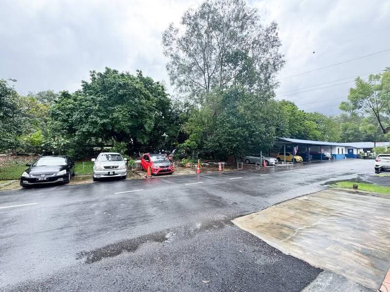 2-storey Terraced House for Sale in Putra Heights (Subang Jaya) - Firdaus Husin - Exterior - PropertyGuru.com.my