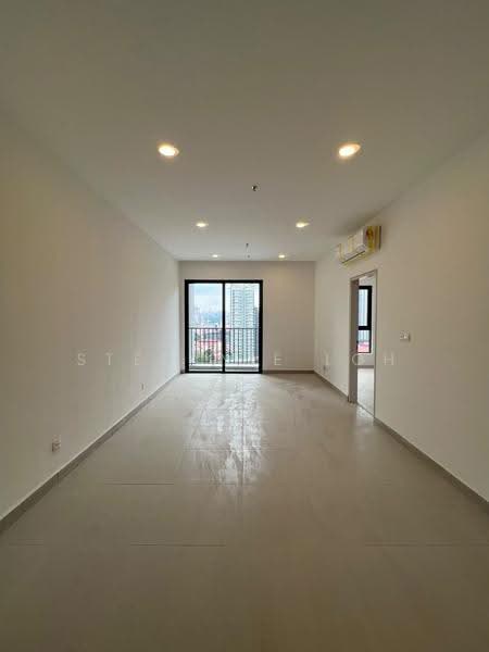 Kediaman Servis untuk Dijual di SWNK Houze @ BBCC - Stefanie Loh - Living Room - PropertyGuru.com.my
