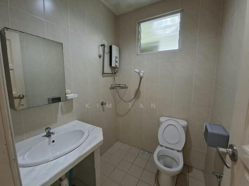 Condominium for Rent at Desa Airmas Condominium - Kim Tan - Bathroom - PropertyGuru.com.my