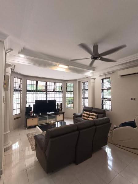 2-storey Terraced House for Sale in Taman Desa Tebrau (Tebrau) - Li Min - Living Room - PropertyGuru.com.my